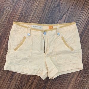 Pilcro • Yellow Shorts